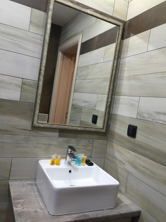 G4 Apartment Milmari 科帕奥尼克 外观 照片