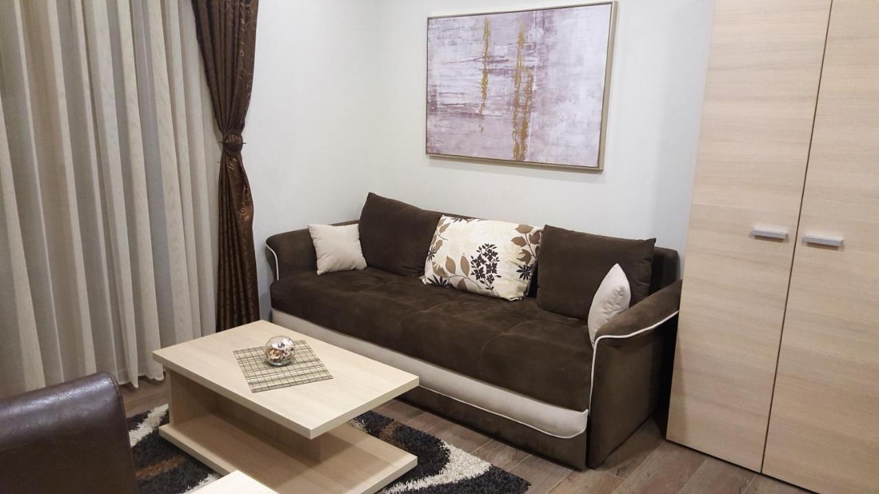 G4 Apartment Milmari 科帕奥尼克 外观 照片