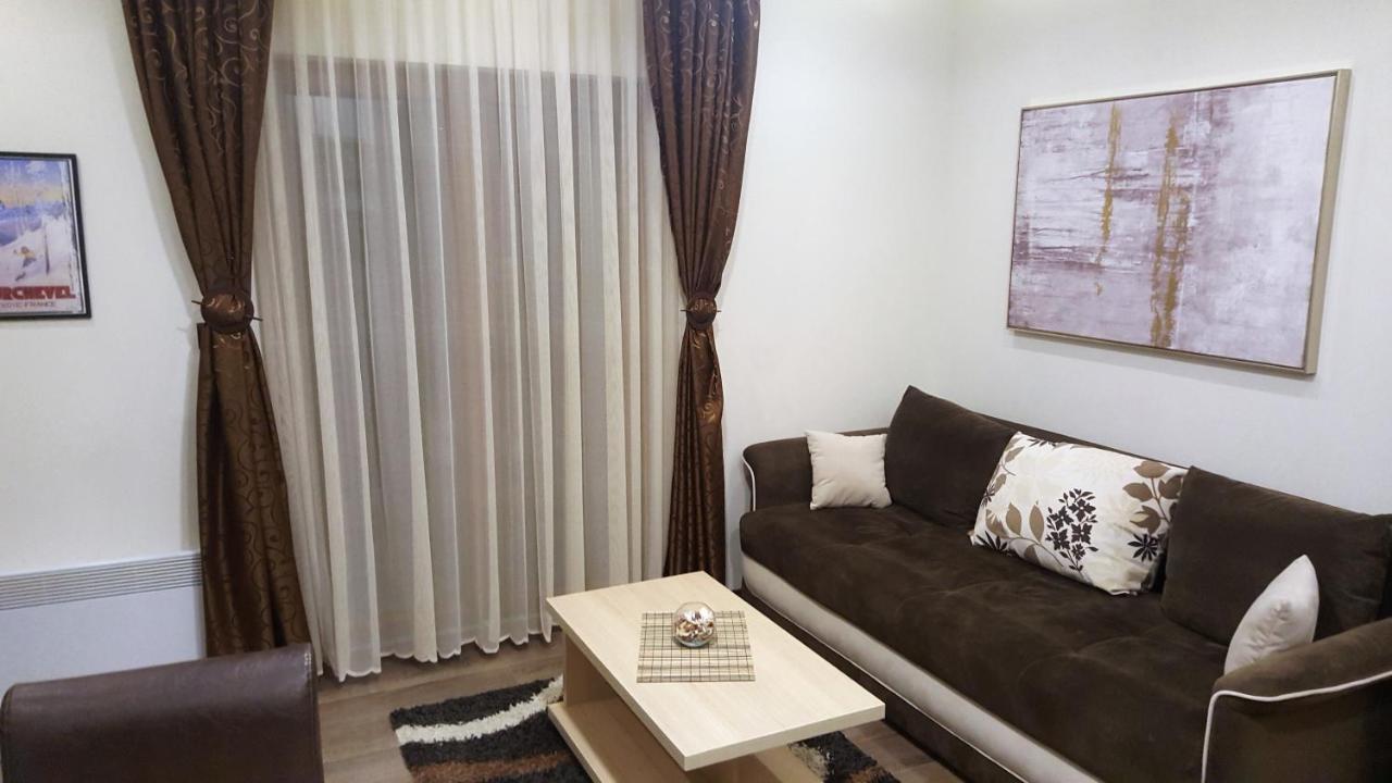 G4 Apartment Milmari 科帕奥尼克 外观 照片