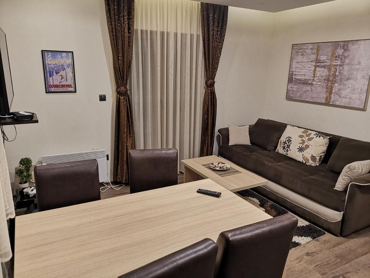 G4 Apartment Milmari 科帕奥尼克 外观 照片